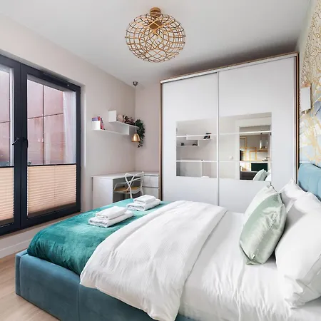 With Private Terrace By Nearto Pl * Krakov