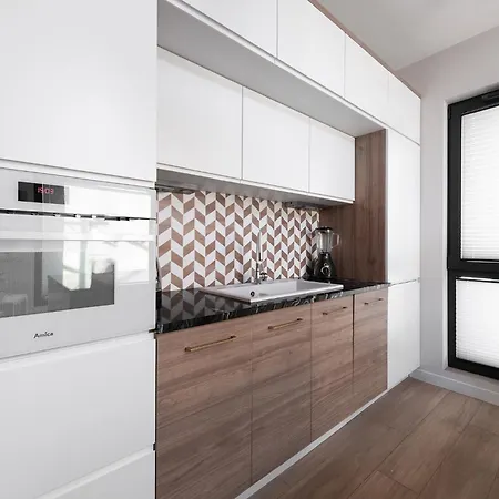 With Private Terrace By Nearto Pl Apartament